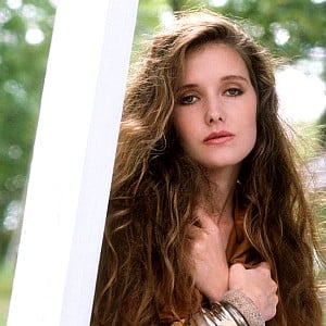 Emily Arth