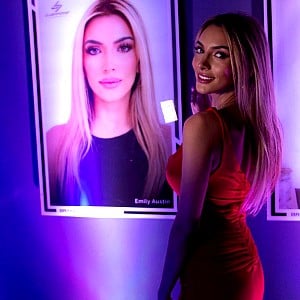 Emily Austin (Reporter)