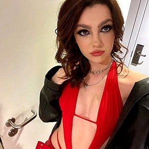 Emily Carey
