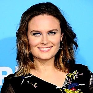 Emily Deschanel