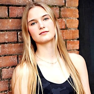 Emily Hellmuth