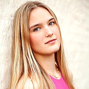 Emily Hellmuth