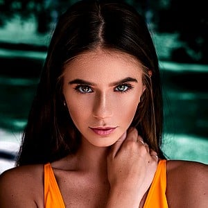 Emily Nicole Levy