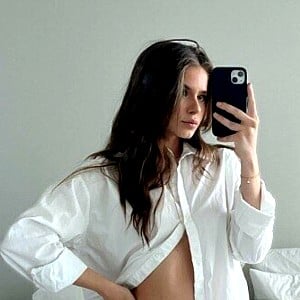 Emily Nicole Levy