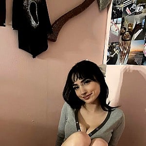 Emilyy Manson