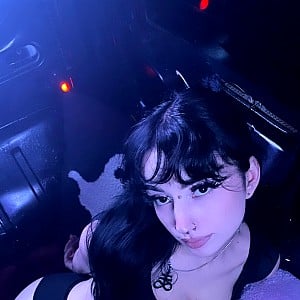 Emilyy Manson