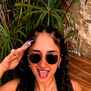Emine Akcayli