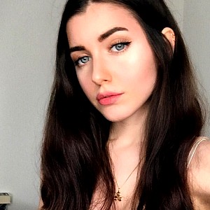 Emma Hyer