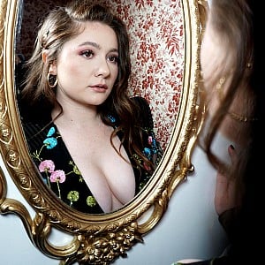 Emma Kenney
