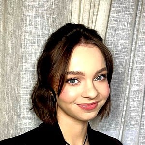 Emma Myers