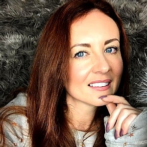 Emma WhispersRed