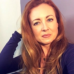 Emma WhispersRed
