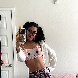 Emmy Banks