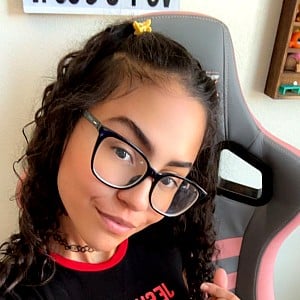 Emmy Banks