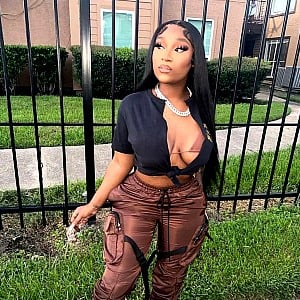 Erica Banks