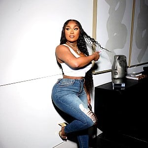 Erica Banks