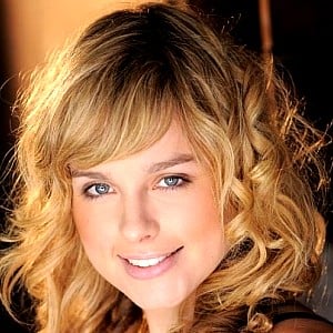 Erica Rhodes
