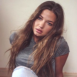 Erika Costell
