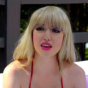 Erika Smith