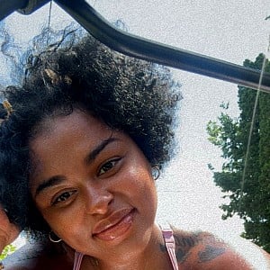 Eshia Adams