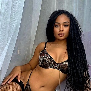 Essence Tatiana