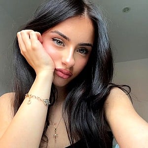 Estee Lavina