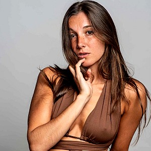 Estelle Larousse