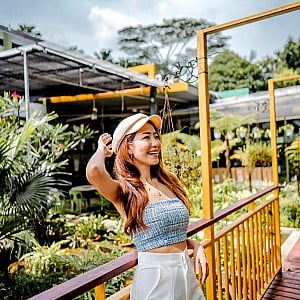 Esther Leong