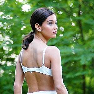 Eszter Takazi