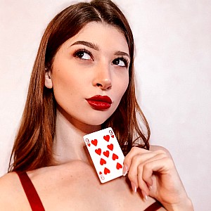 Eva De Vil