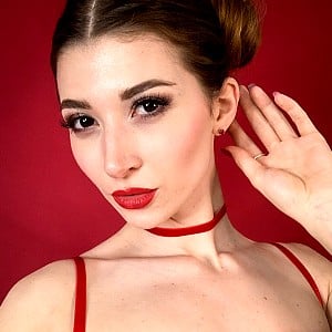Eva De Vil