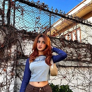 Eva Giri