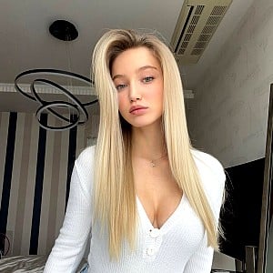 Eva Koktysh