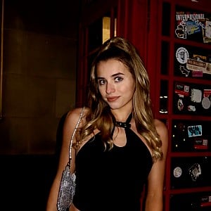 Eva Molyneaux