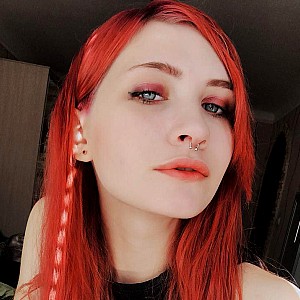 Eva North