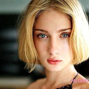 Eva Riccobono