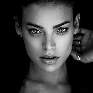 Eva Shaw