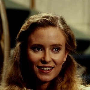 Eve Plumb
