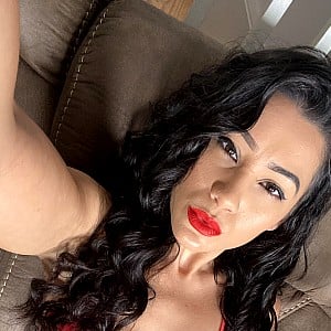 Eve Rosario