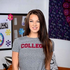 Evelin Stone