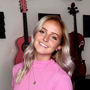 Evie Clair