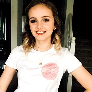 Evie Clair