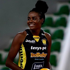 Fabiana Claudino