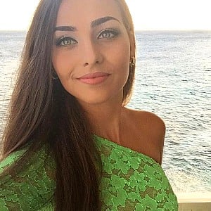 Farah Flores