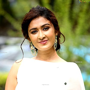 Farnaz Shetty