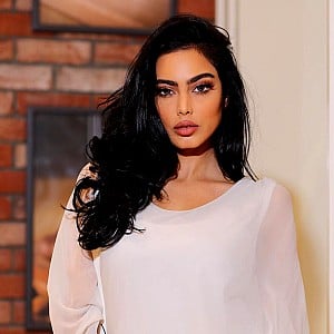 Fatima Almomen