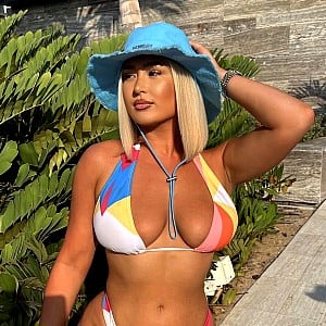 Faye Matthews