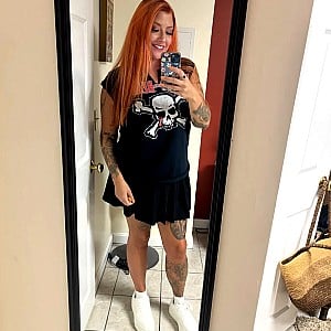 Felicia Rose