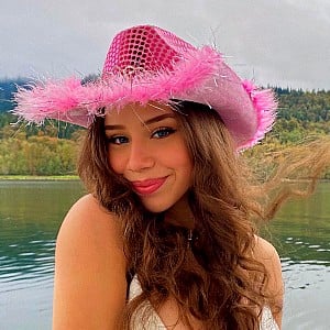 Fernanda Ramirez