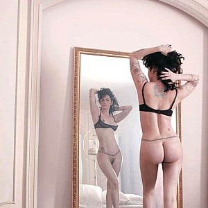 Fernanda Young